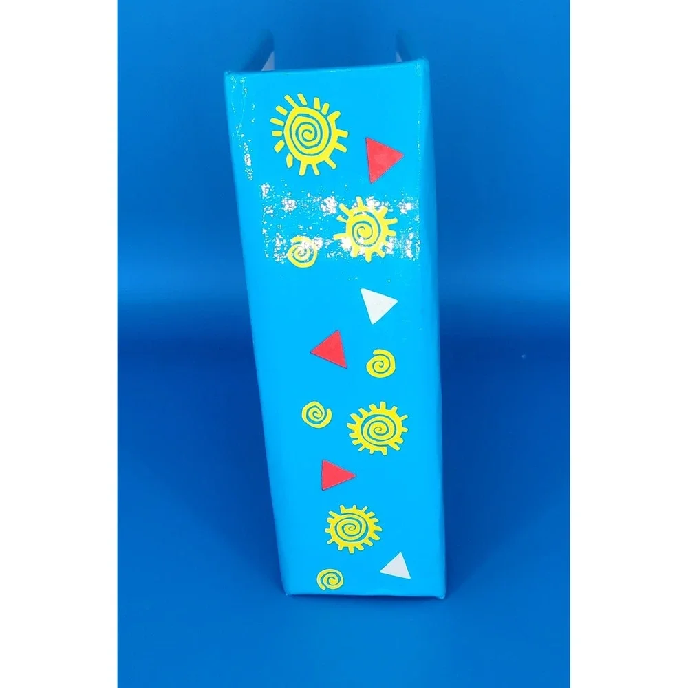 Disney‎ Mickey Mouse Unlimited MINI PHOTO ALBUM - 4x6 or 3-1/2